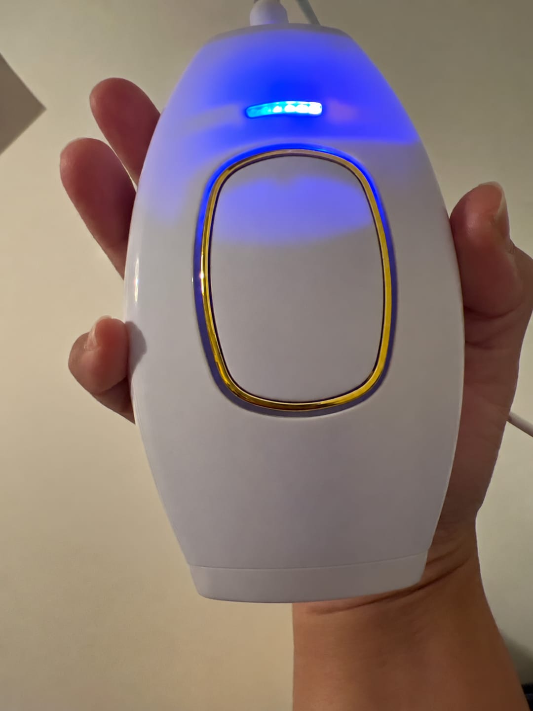 Customer photo review of Voise IPL hair removal device GB