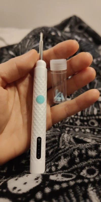 Customer photo review of AllAboutEars – 1080P Connected Otoscope, WiFi Ear Camera (iOS & Android)