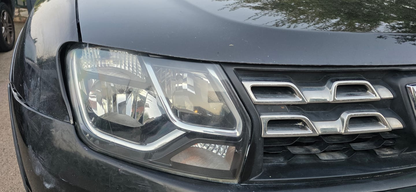 Customer photo review of ערכה לחידוש פנסים Meguiar’s Heavy Duty Headlight Kit