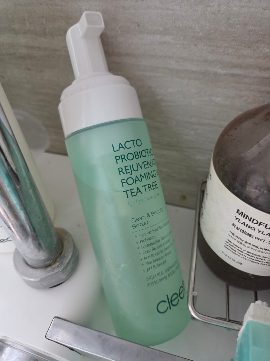 Customer photo review of cleety Lacto Probiotics Rejuvenating Foaming Wash Tea Tree 175ml