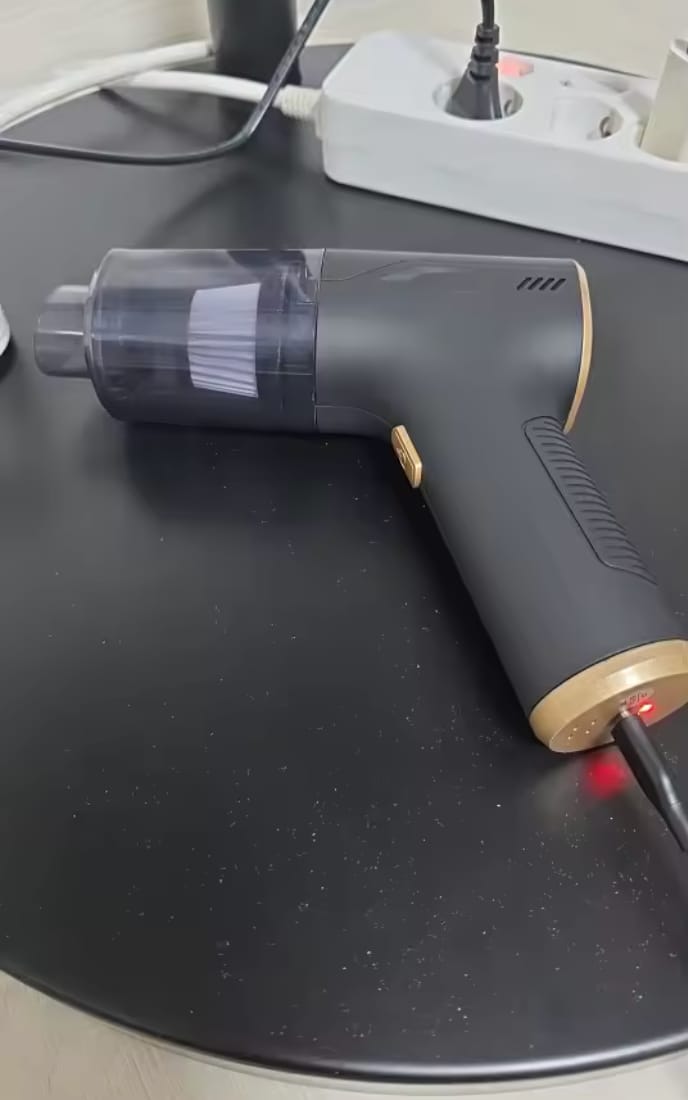 Customer photo review of Nuveo - 2-in-1 Compact Car Vacuum & Blower