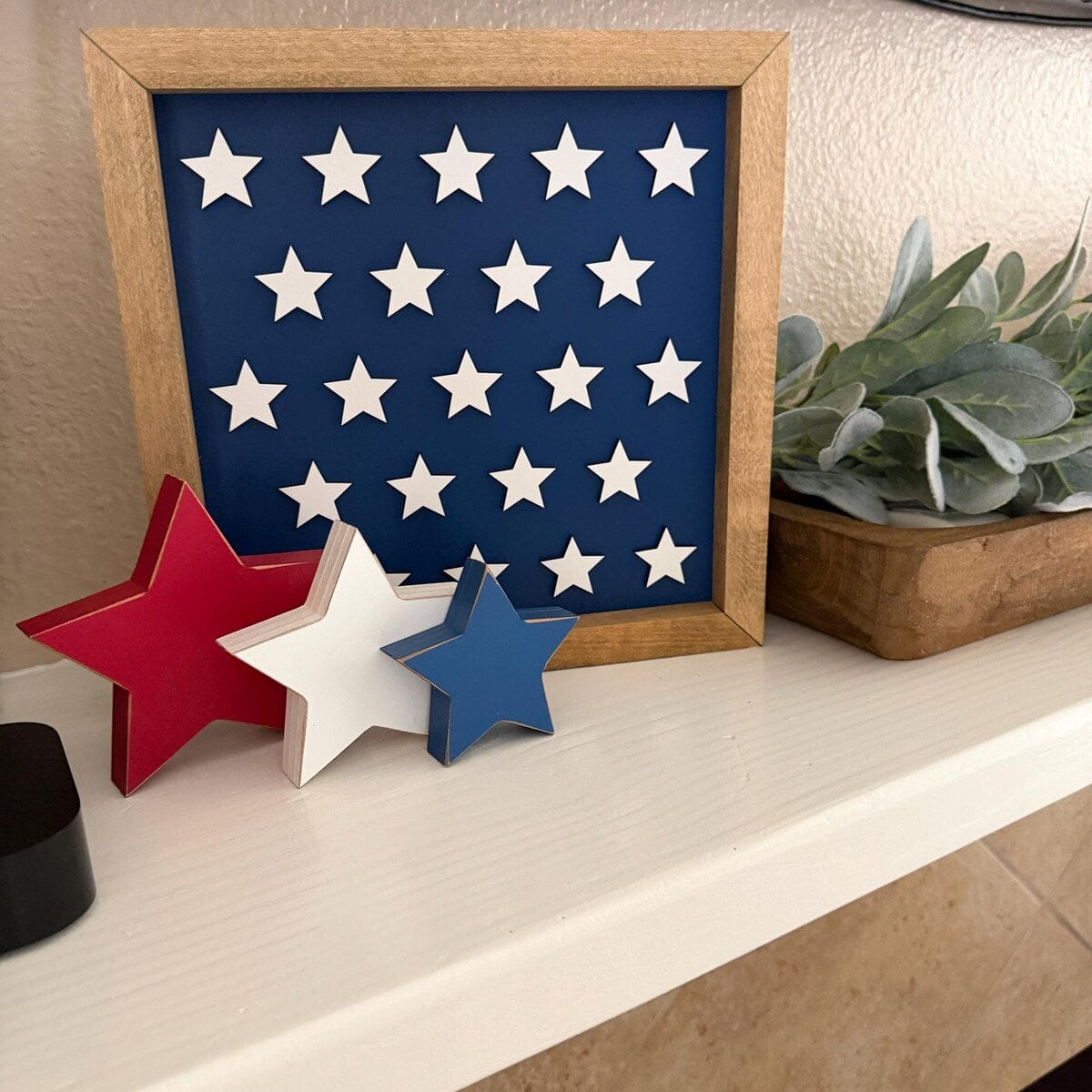 Customer photo review of Large Star Pattern Framed 4th of July Wooden Sign