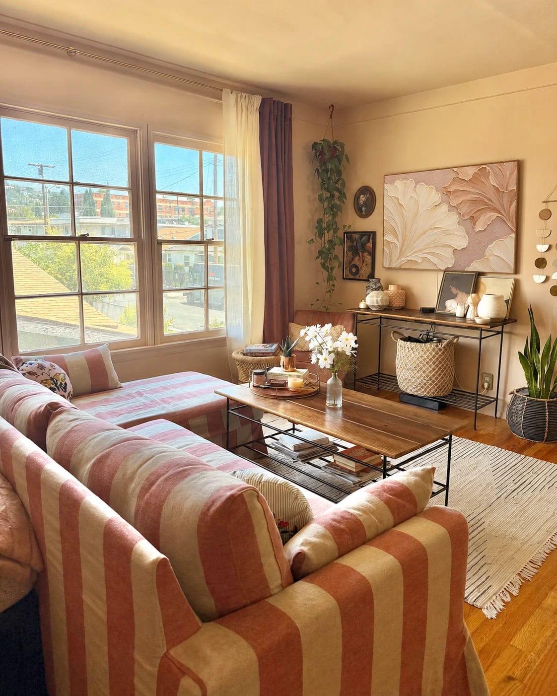 Customer photo review of Textured & Impasto Art｜Soft Blush Petal Harmony