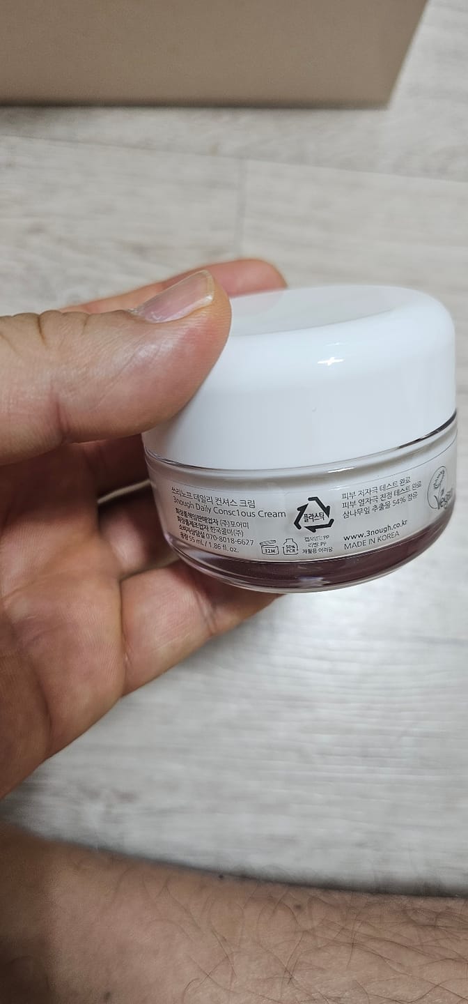Customer photo review of 3NOUGH Daily Conscious Cream 55ml