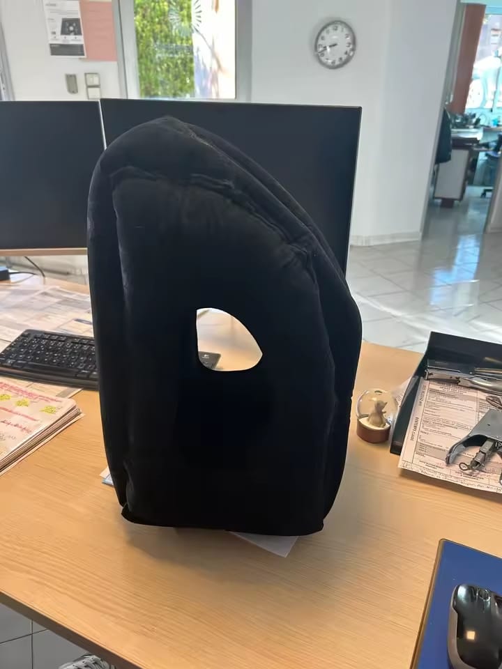 Customer photo review of NapGo™ Inflatable Travel Pillow