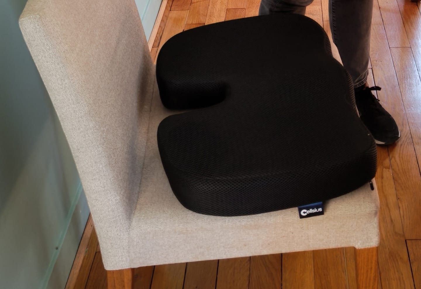 Customer photo review of Coussin Orthopédique d'Assise Cellsius - Soulage les douleurs du coccyx et lombaires