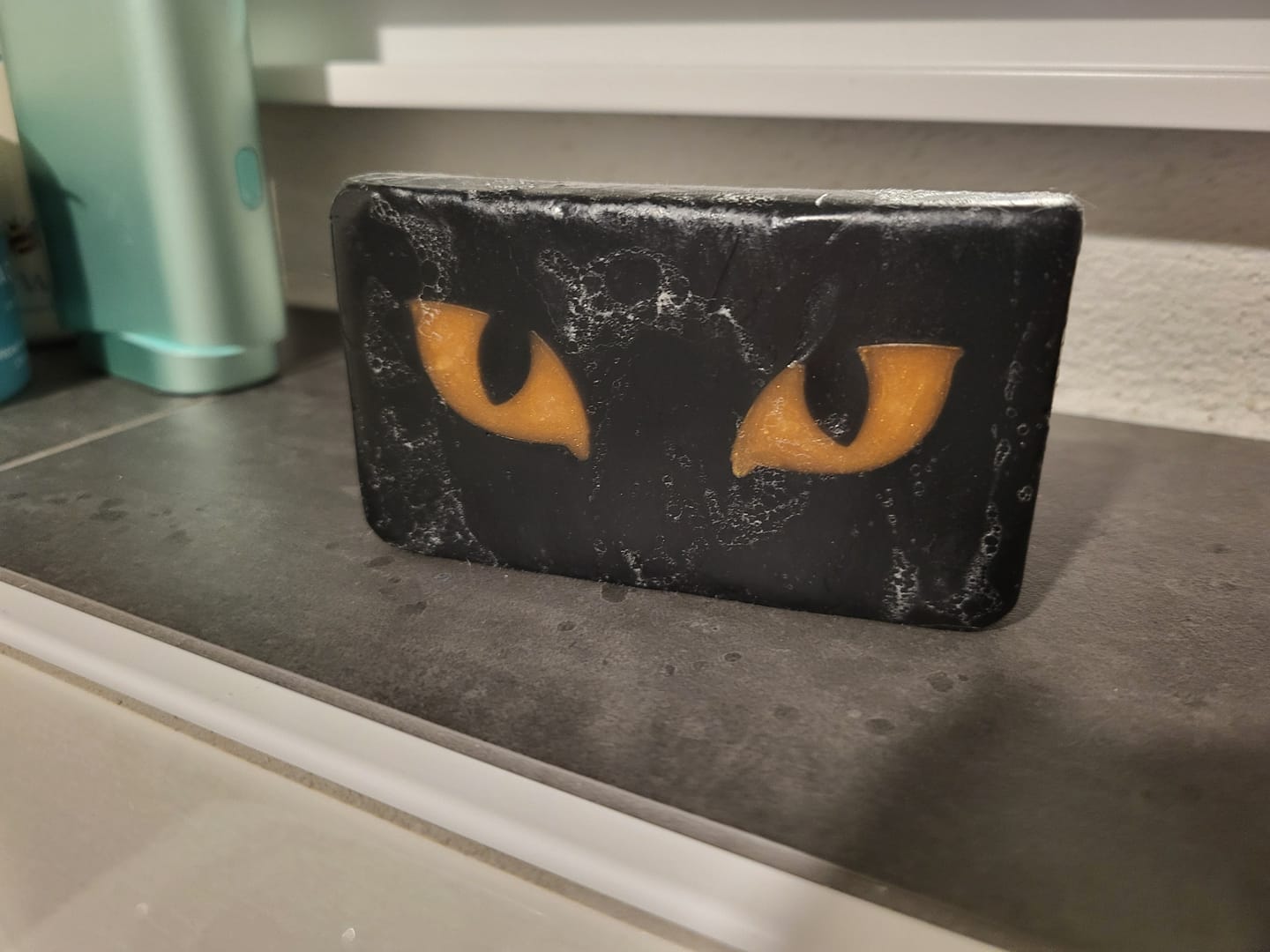 Customer photo review of Cat Yellow Eyes