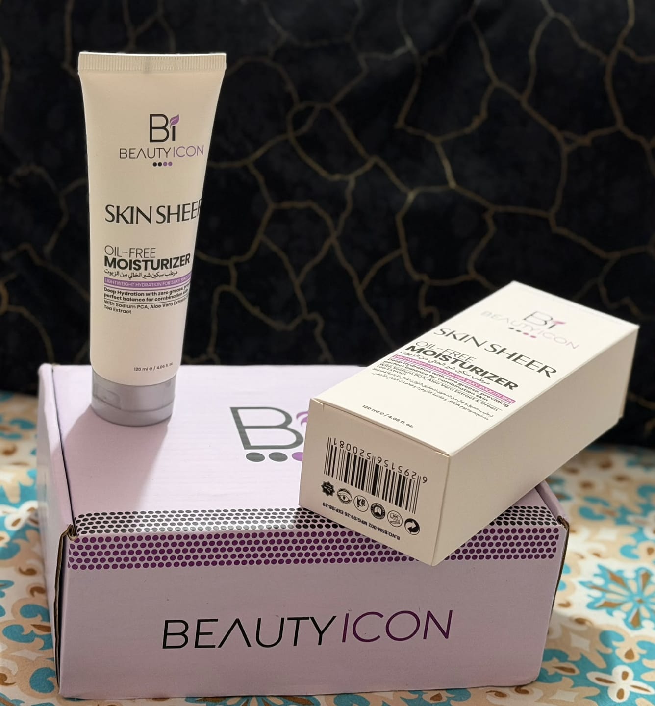 Customer photo review of Skin Sheer Oil Free Moisturizer