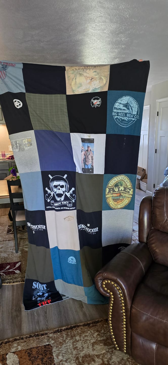 Customer photo review of Project Repat T-Shirt Quilt