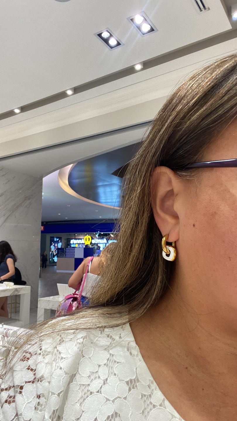 Customer photo review of Par Arracada Con Eslabon Rectangular 2 en 1
