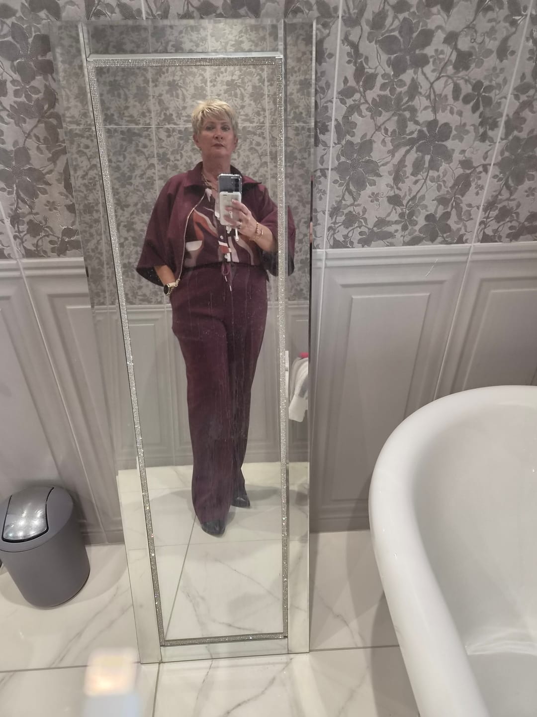 Customer photo review of Rachel Wine Two Piece Zip Jacket Set