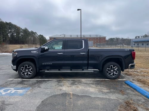 Customer photo review of Rough Country 3.5 Inch Lift Kit | GMC Sierra 1500 2WD/4WD (2019-2024 & Refresh)