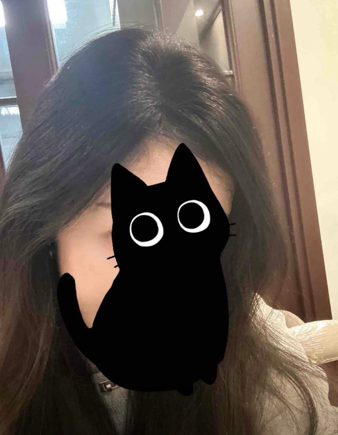 Customer photo review of Mini Hair Topper #1B Natural Black