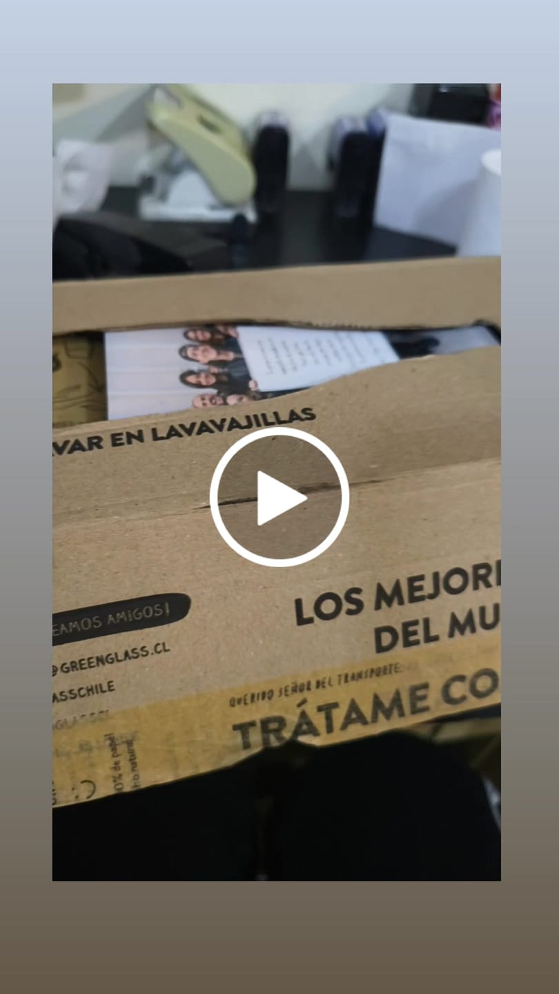 Customer video review of Om Glass -  Juego de 4 Vasos - 330 ml
