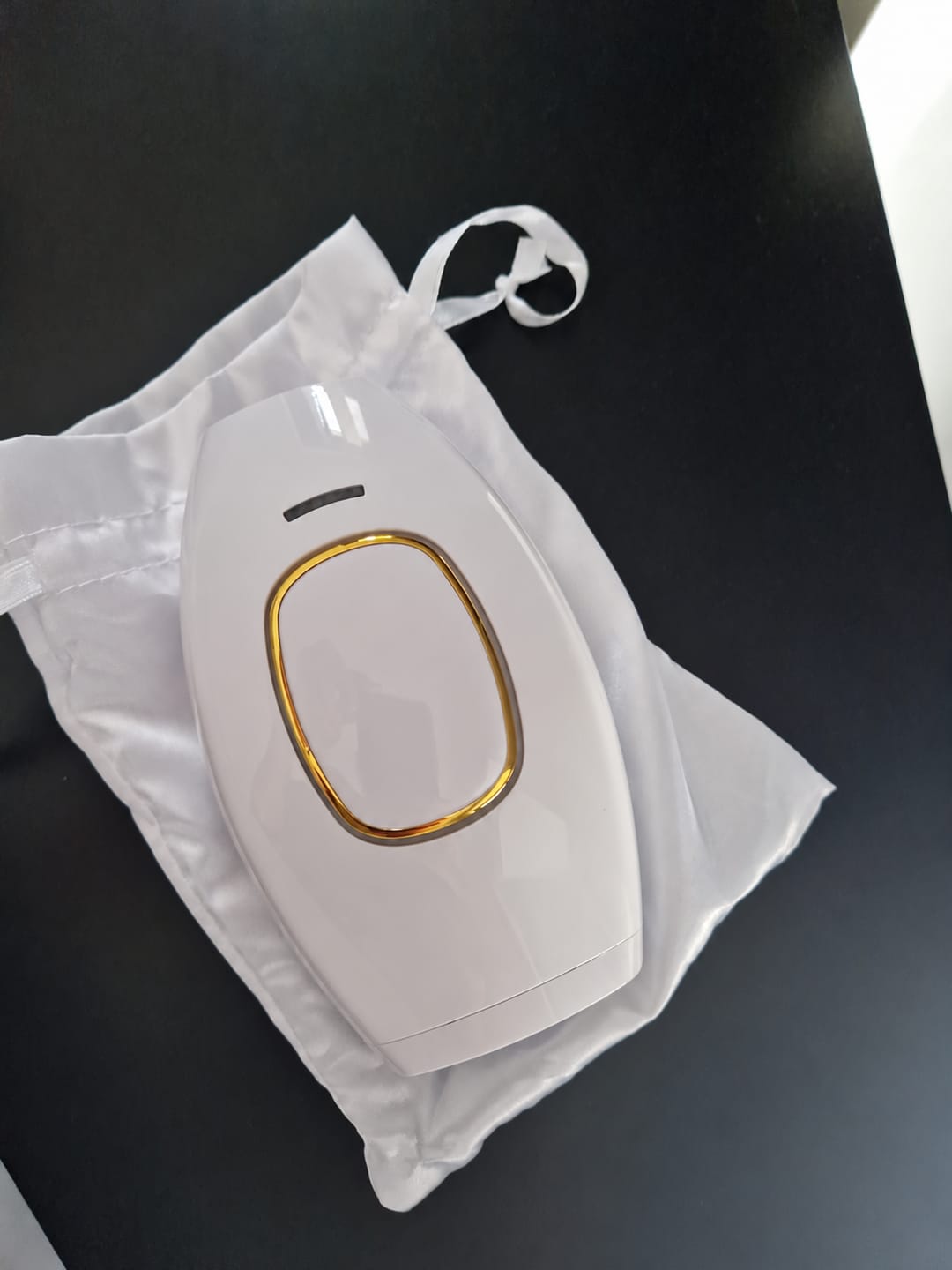 Customer photo review of Voise IPL hair removal device US