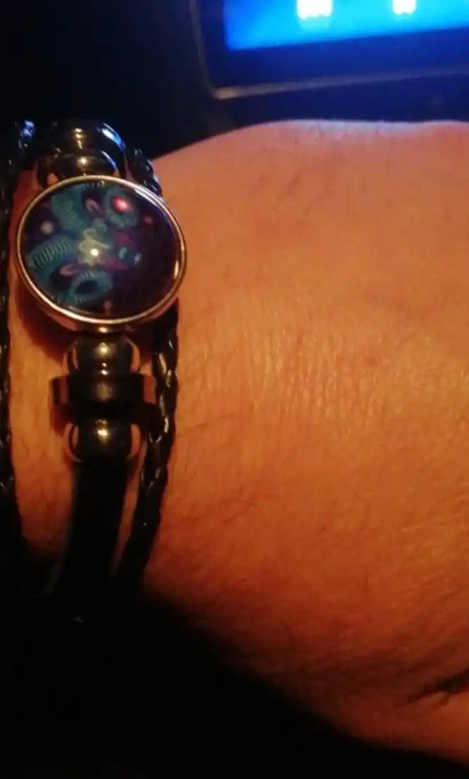 Customer photo review of 12 Zodiac Constellation Adjustable Braided Bracelet