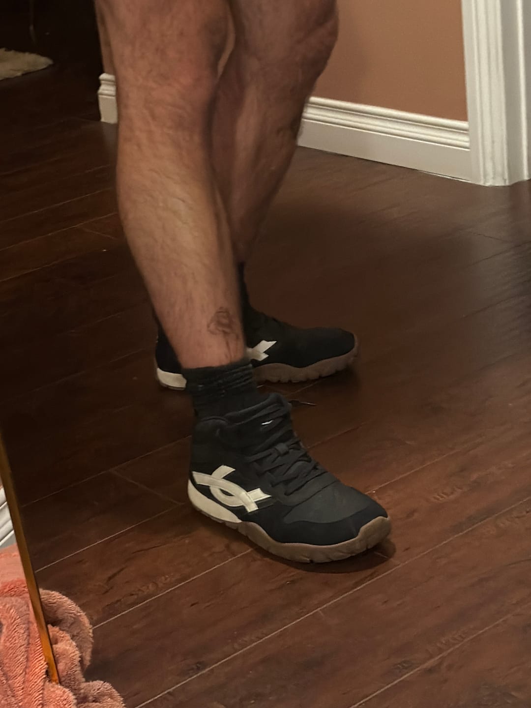 Customer photo review of Hareball 2.0 - Wide Toe Sneakers
