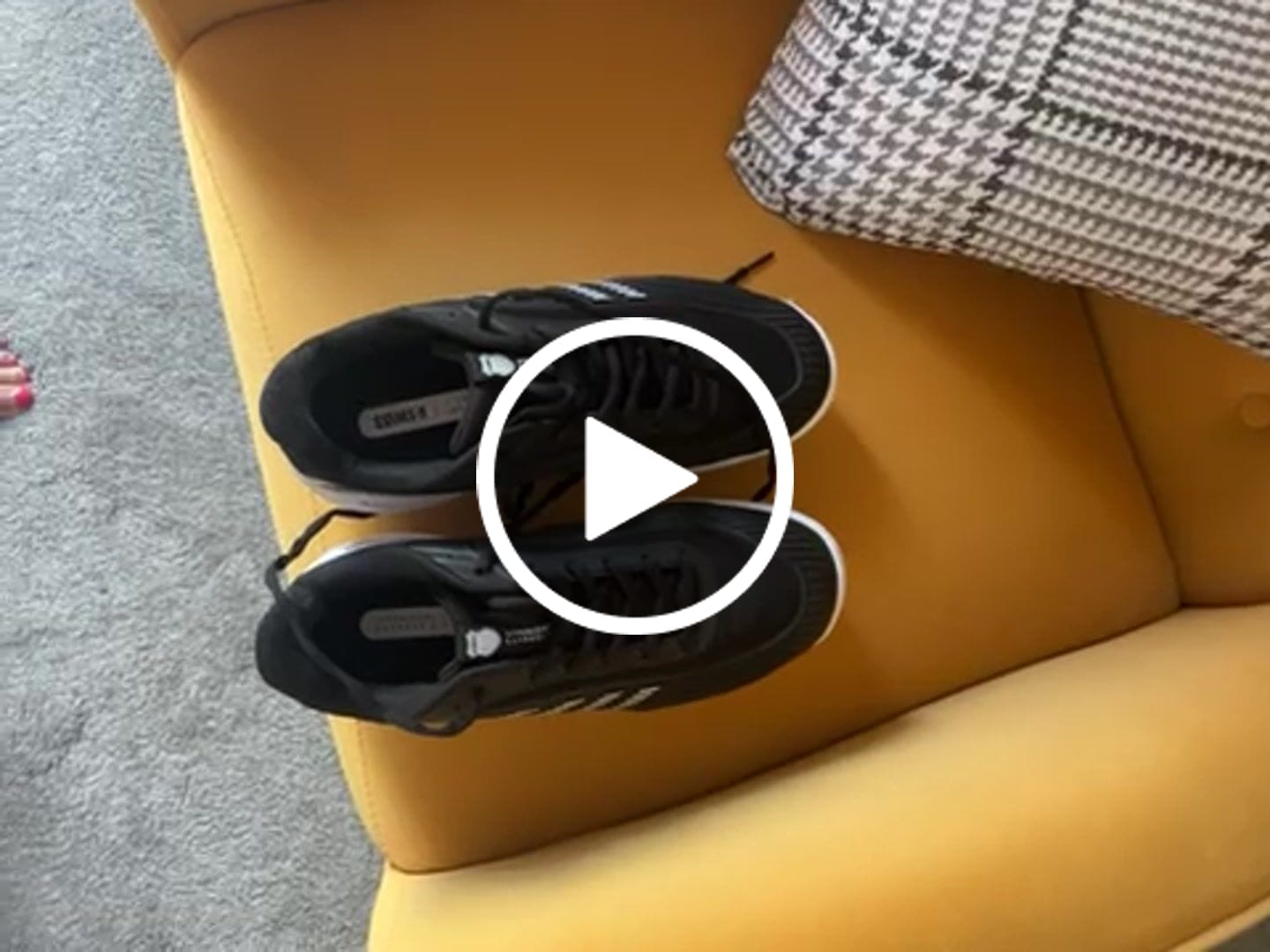 Customer video review of 94606-002-W | HYPERCOURT EXPRESS 3 WIDE | BLACK/WHITE