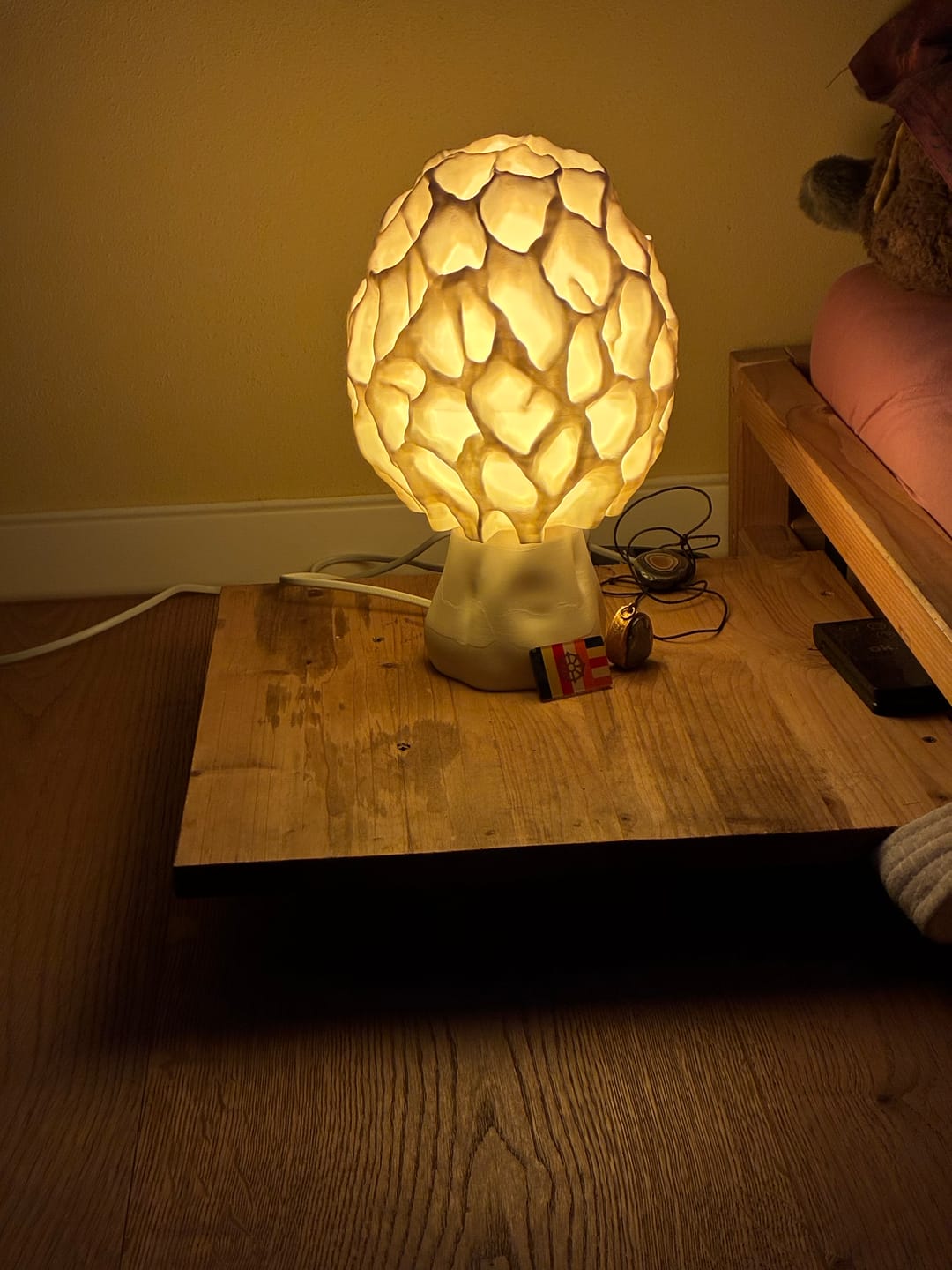 Customer photo review of Morchel Tischlampe – Pilzlampe mit faszinierender Wabenstruktur
