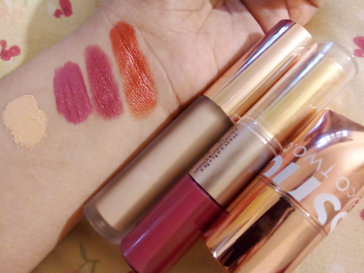 Customer photo review of O.TWO.O GLOW COLOR BOUNCE MOUSSE BLUSH
