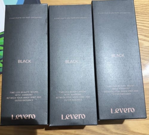 Customer photo review of Levero Coloring Shampoo — Grey Coverage in 5–10 Minutes, 300ml
