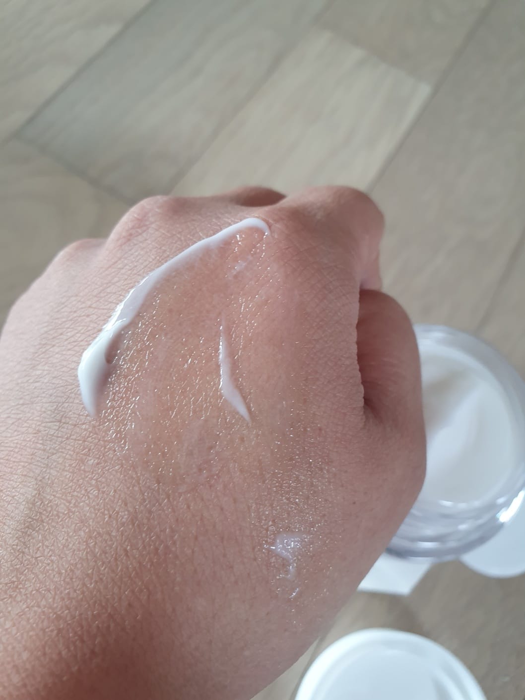 Customer photo review of 3NOUGH Daily Conscious Cream 55ml