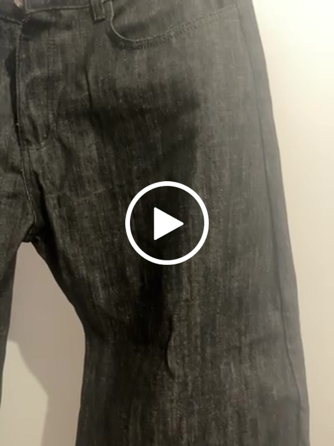 Customer video review of Longsleeve Cropped Blanks 220GSM Black