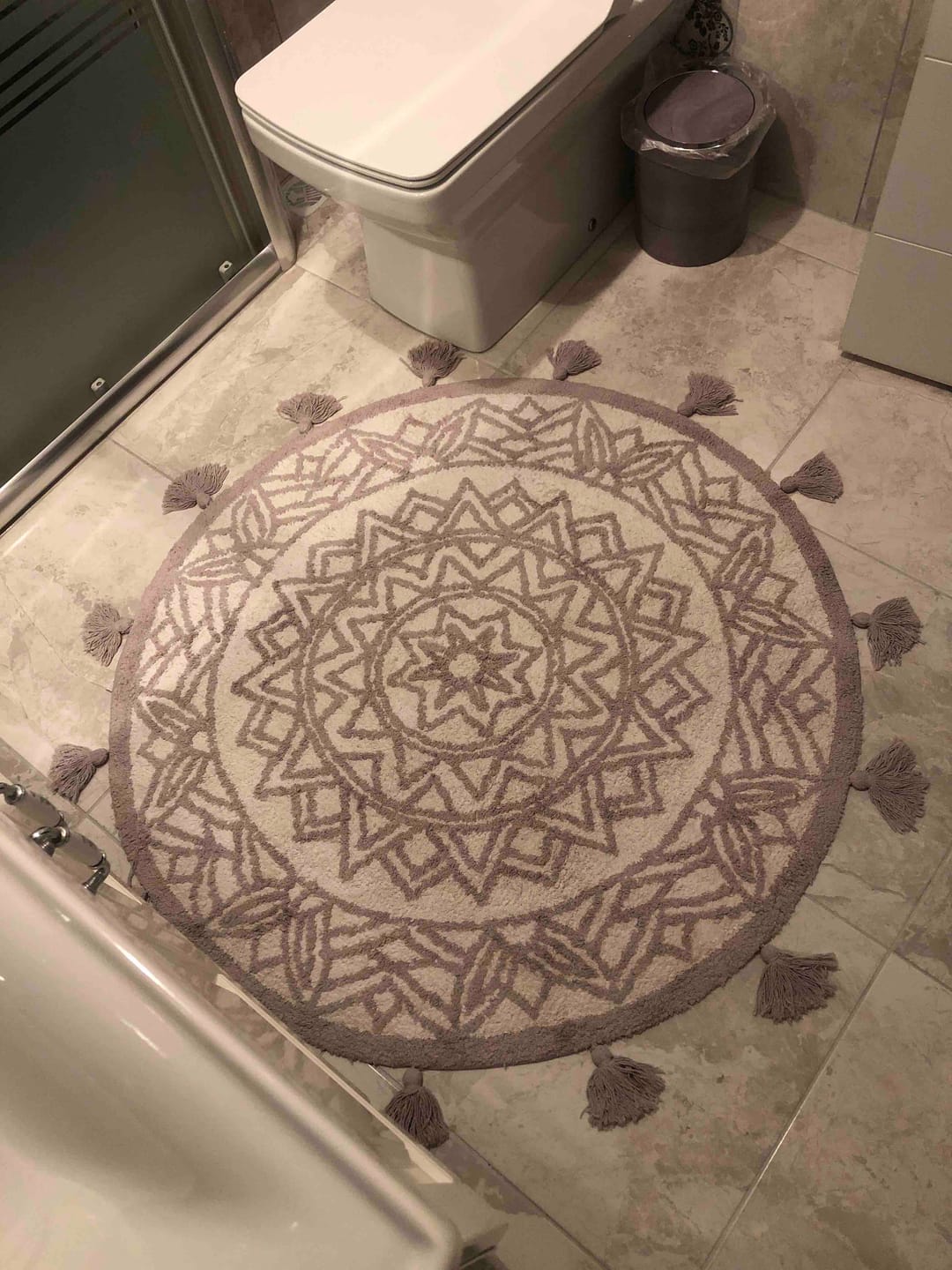 Customer photo review of Pina Yuvarlak Banyo Paspası %100 Pamuk 100x100 Gri