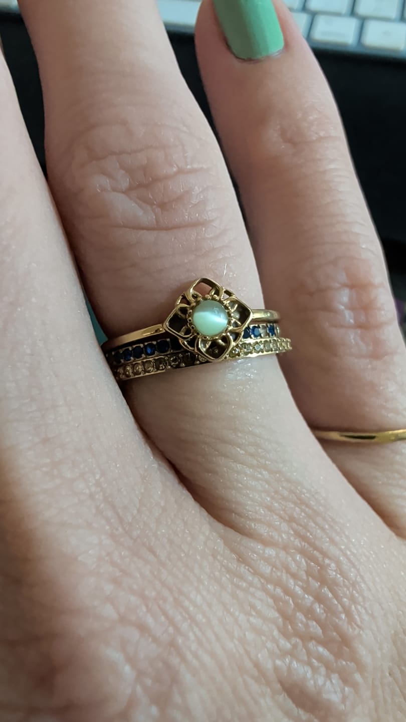 Customer photo review of Vintage Lotus Flower Opal Ring