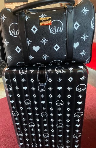 Customer photo review of Era Go Getter Carry On Troller Case