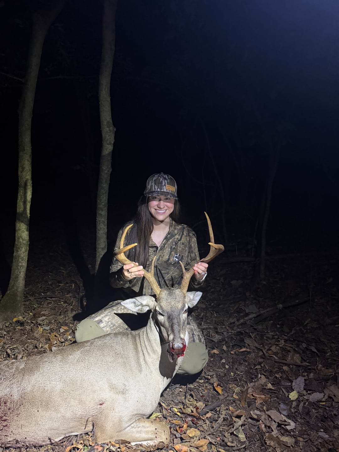 Customer photo review of VisMax See Through 3-4 Person Hunting Blind, Pop Up Ground Deer Blind