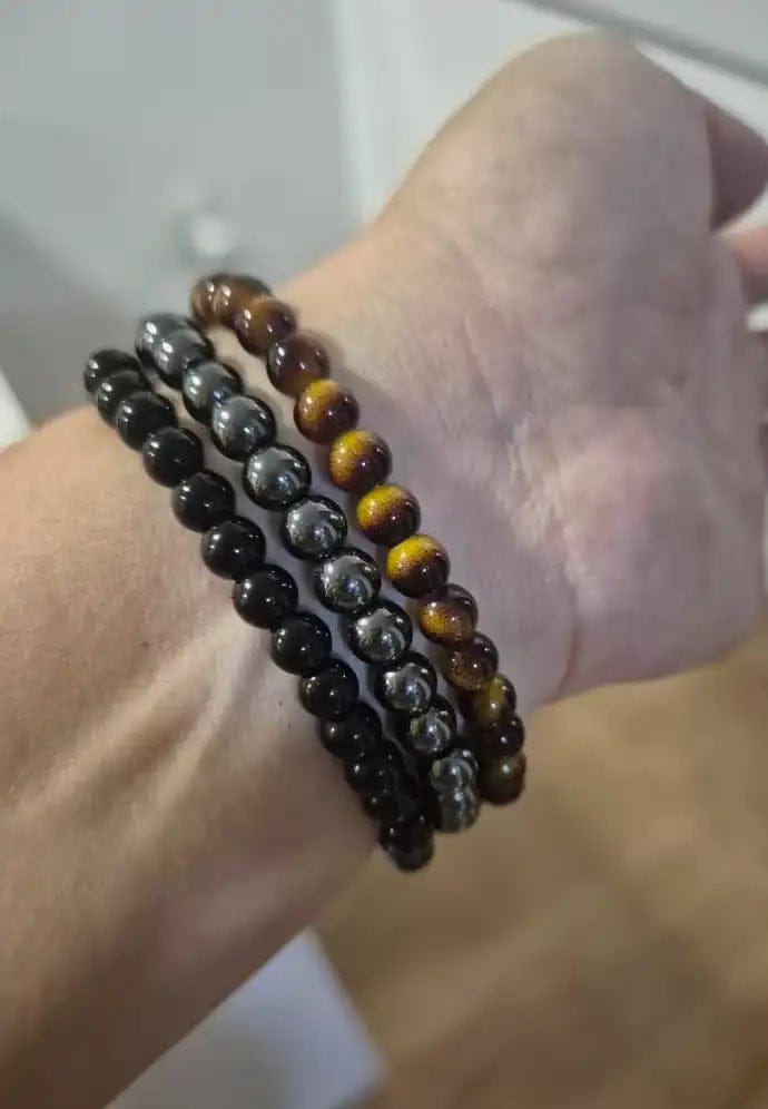 Customer photo review of Three in one Tiger‘s Eye Protection Bracelet