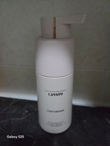 Customer photo review of Levero Coloring Shampoo — Grey Coverage in 5–10 Minutes, 300ml