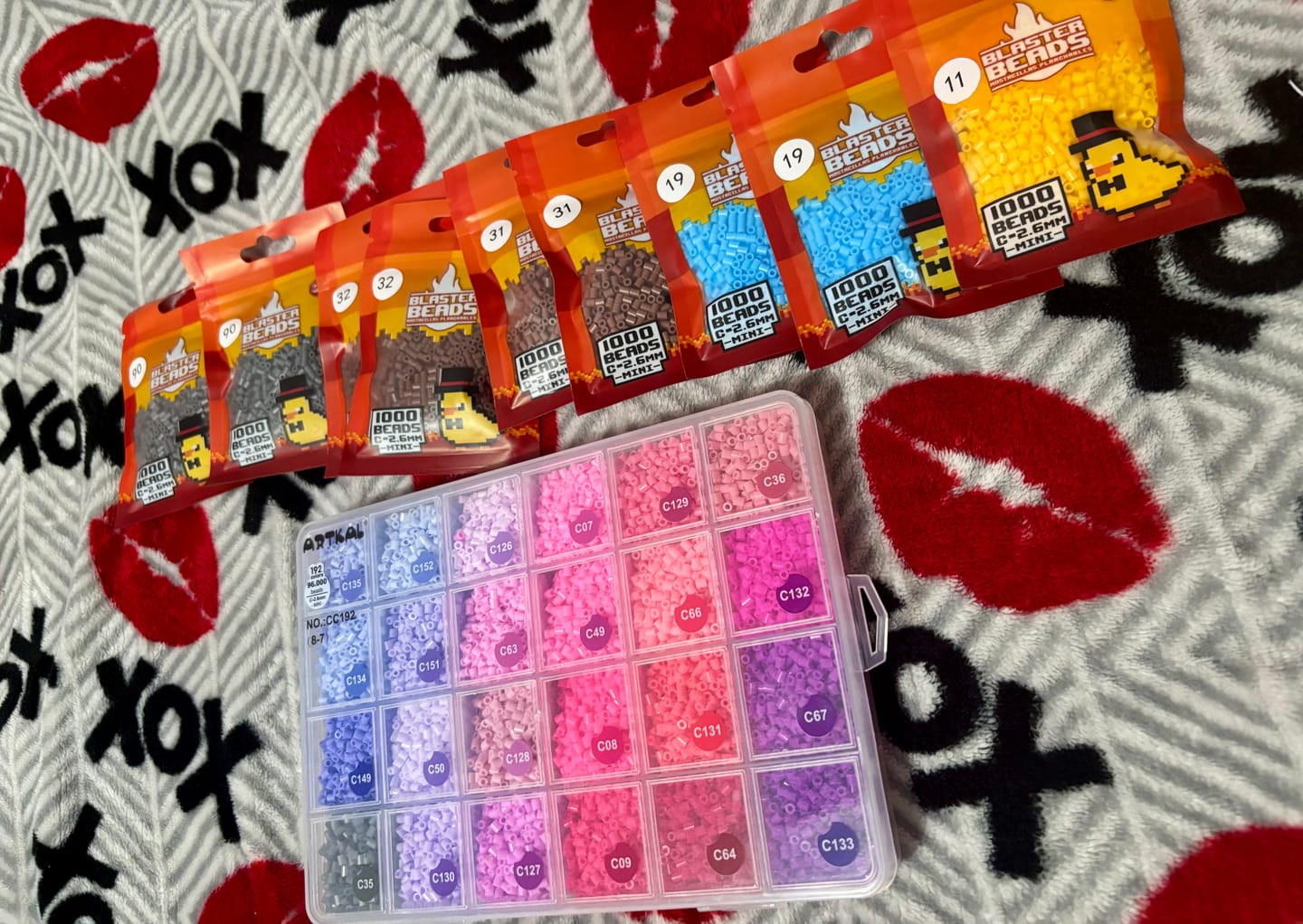 Customer photo review of Bolsa de 1000 Beads - MINI 2.6mm - Artkal