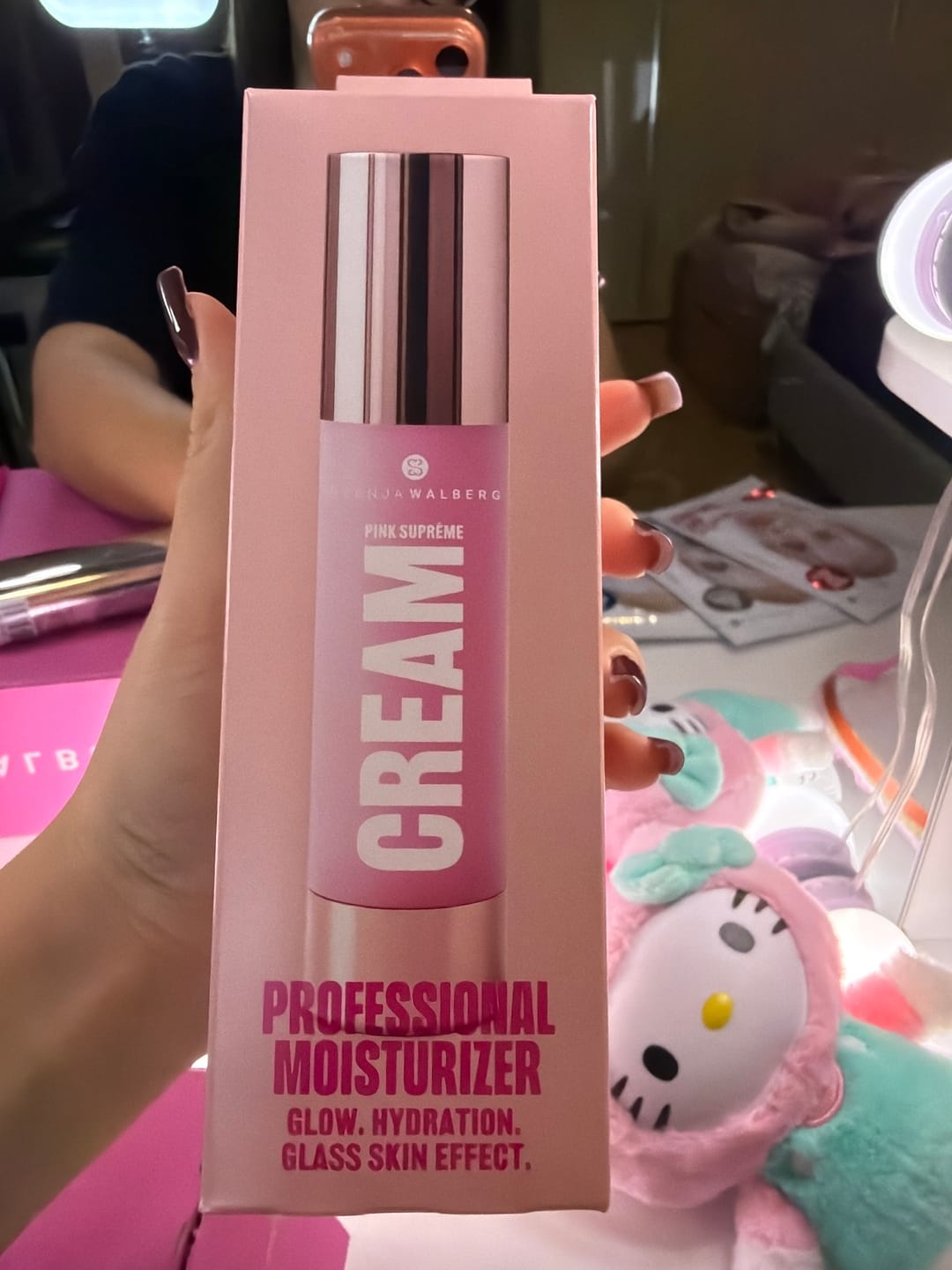 Customer photo review of Pink Suprême Cream