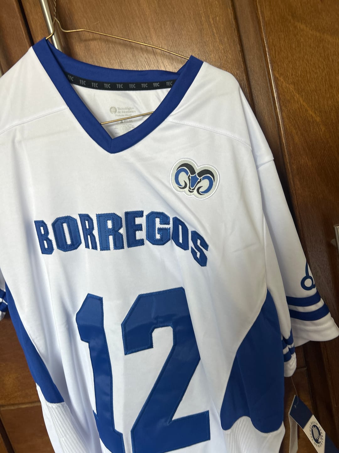 Customer photo review of Jersey Oficial Visitante Con Número Blanco, Hombre