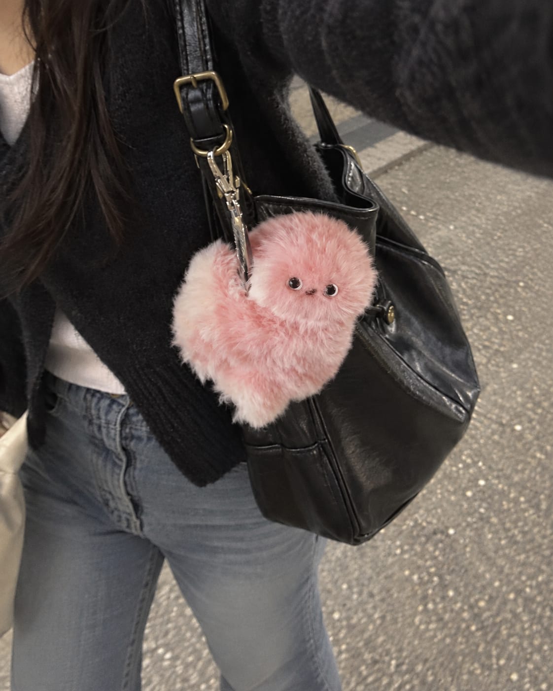 Customer photo review of Mirumi Interactive Robot Plush Bag Charm