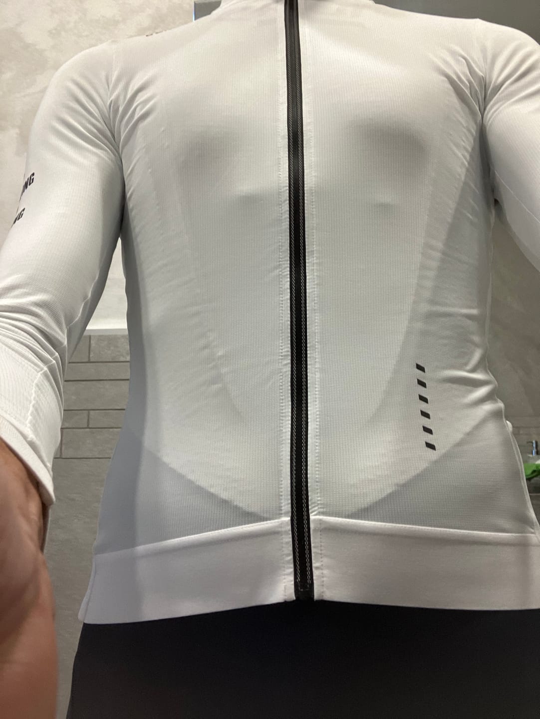 Customer photo review of VIVIDNESS LS JERSEY - WHITE