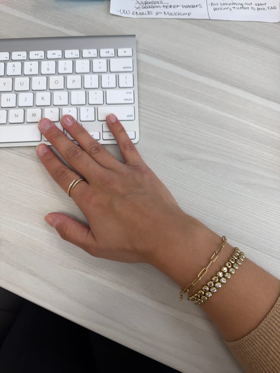 Customer photo review of Classic Bezel Tennis Bracelet Coffee