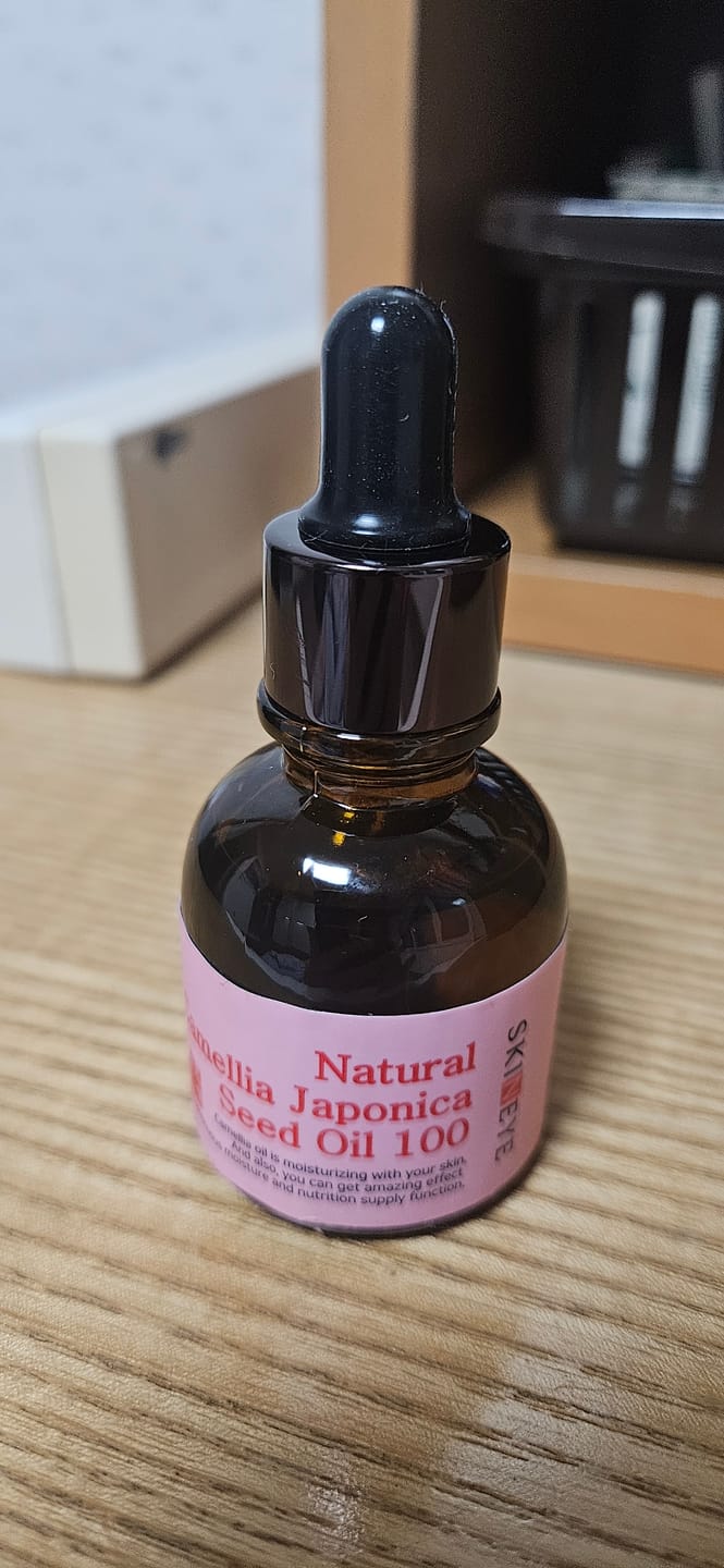 Customer photo review of SKINEYE Natural Fermented Camellia Oil 100 20ml
