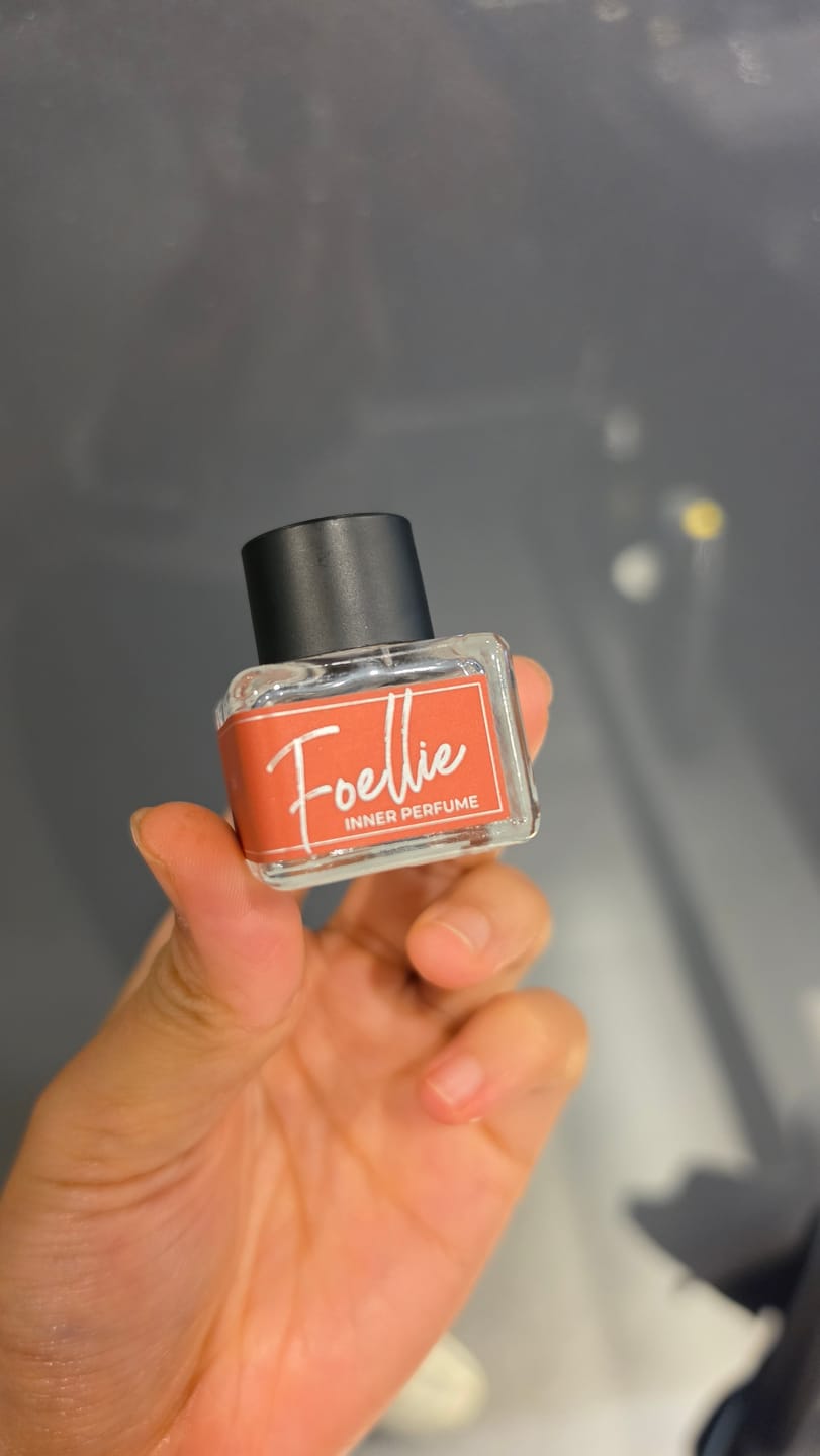 Customer photo review of Foellie Eau de Bijou Feminine Inner Perfume 5ml