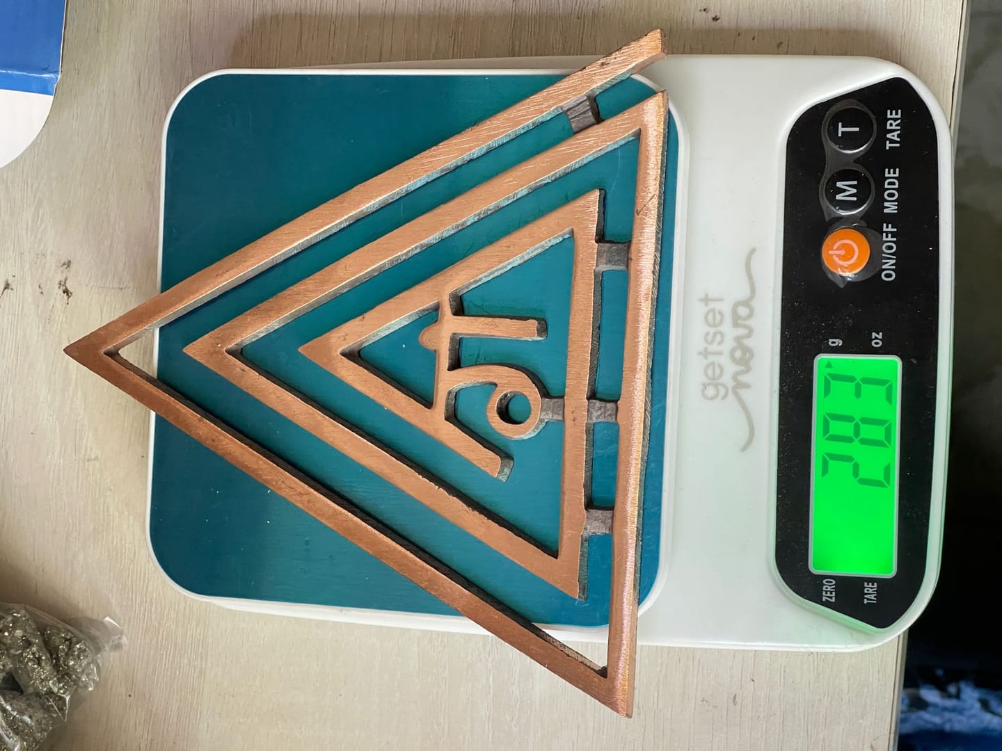 Customer photo review of Copper Triangle Ga (ग) Helix | Vastu Remedy for South-East Fire Zone Balance, Cash Flow & Kitchen Defects | 4–6 Inch
