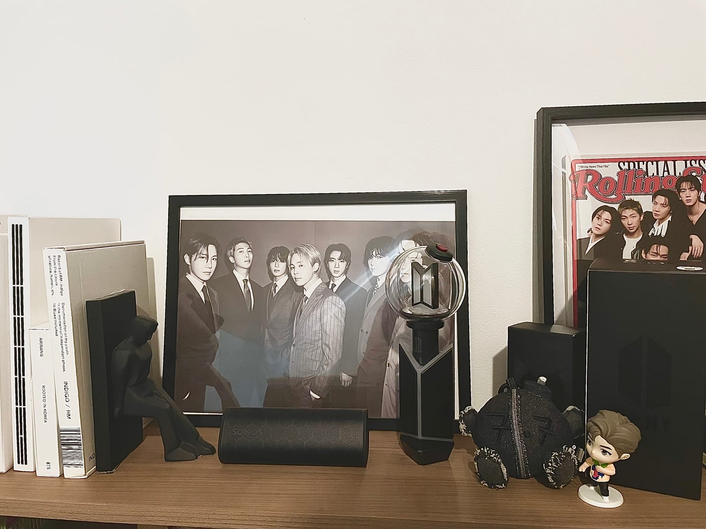 Customer photo review of BTS - OFFICIAL LIGHT STICK VER.4 CRADLE