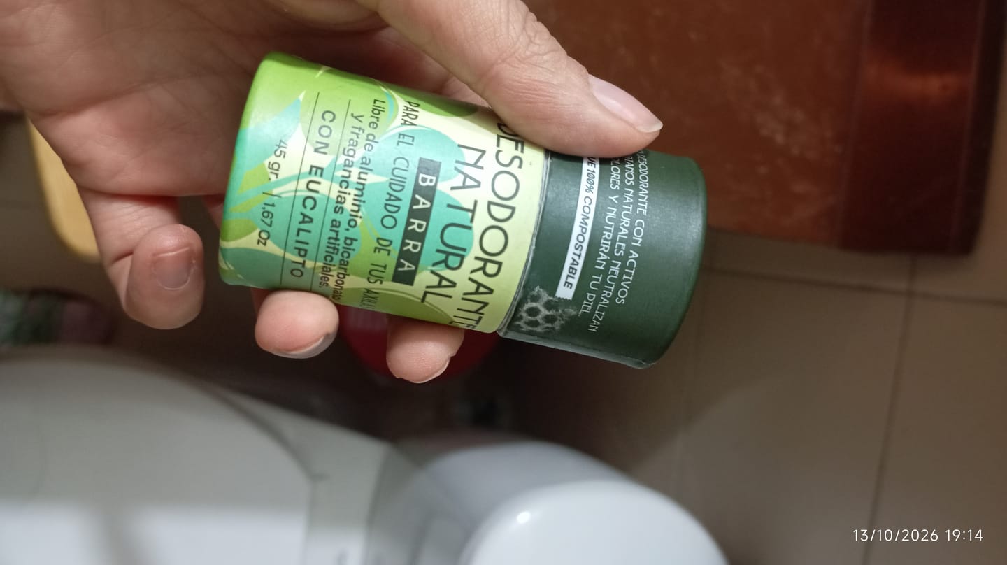 Customer photo review of PROTECCIÓN NATURAL - Desodorante Natural Sólido