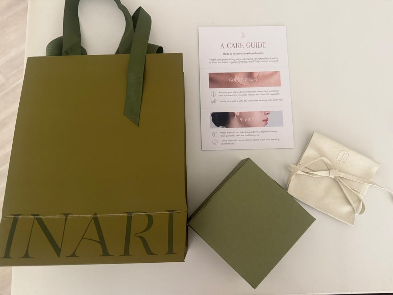 Customer photo review of Packaging - Pouch with Polish Cloth