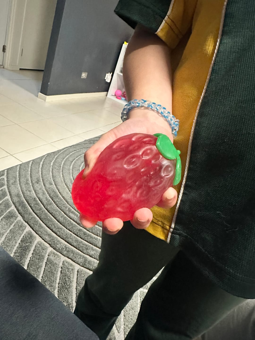 Customer photo review of Coconut Oil Strawberry Squishy 2 Pack