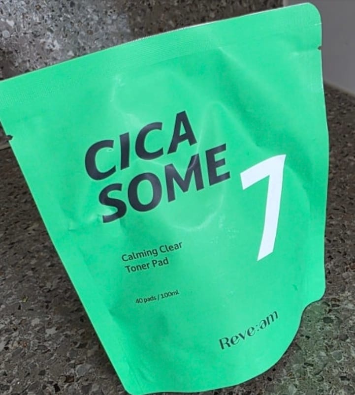 Customer photo review of Reve:am Cicasome Calming Clear Toner Pad 80 Pads