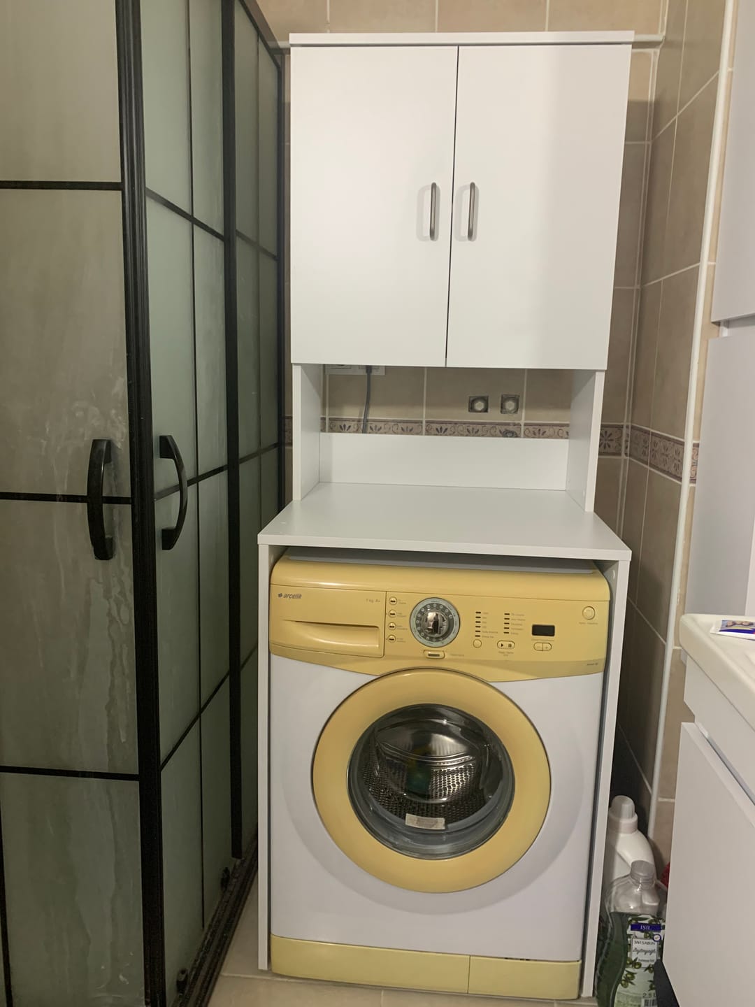Customer photo review of Rani KD136 Çamaşır Makinesi Dolabı 2 Raflı 2 Kapaklı Banyo Dolabı Beyaz