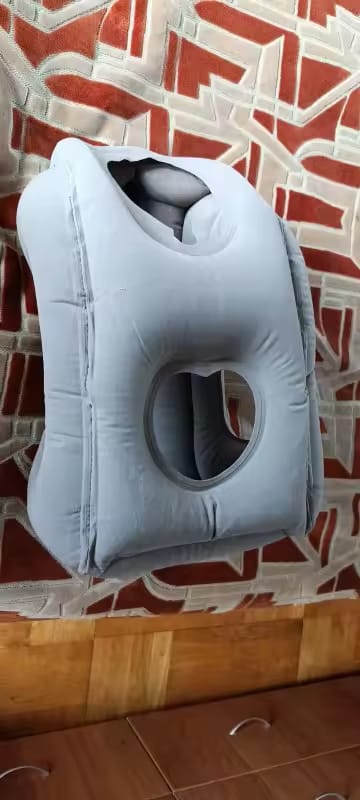 Customer photo review of NapGo™ Inflatable Travel Pillow