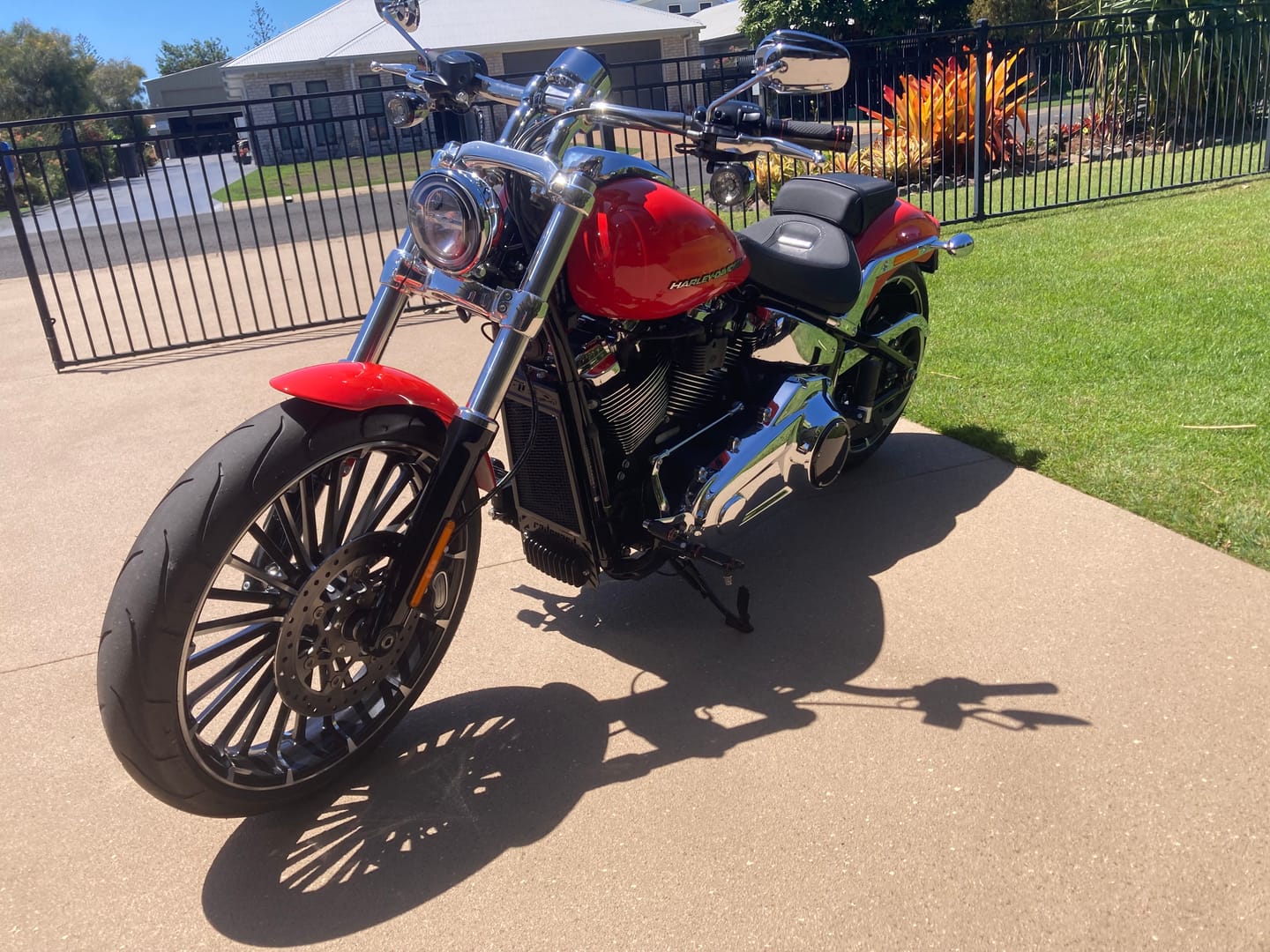 Customer photo review of Harley Davidson Breakout 117 2025-2026 Rad Guard